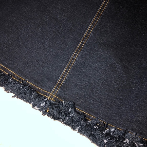 Modest denim skirt - Picture 5 of 6